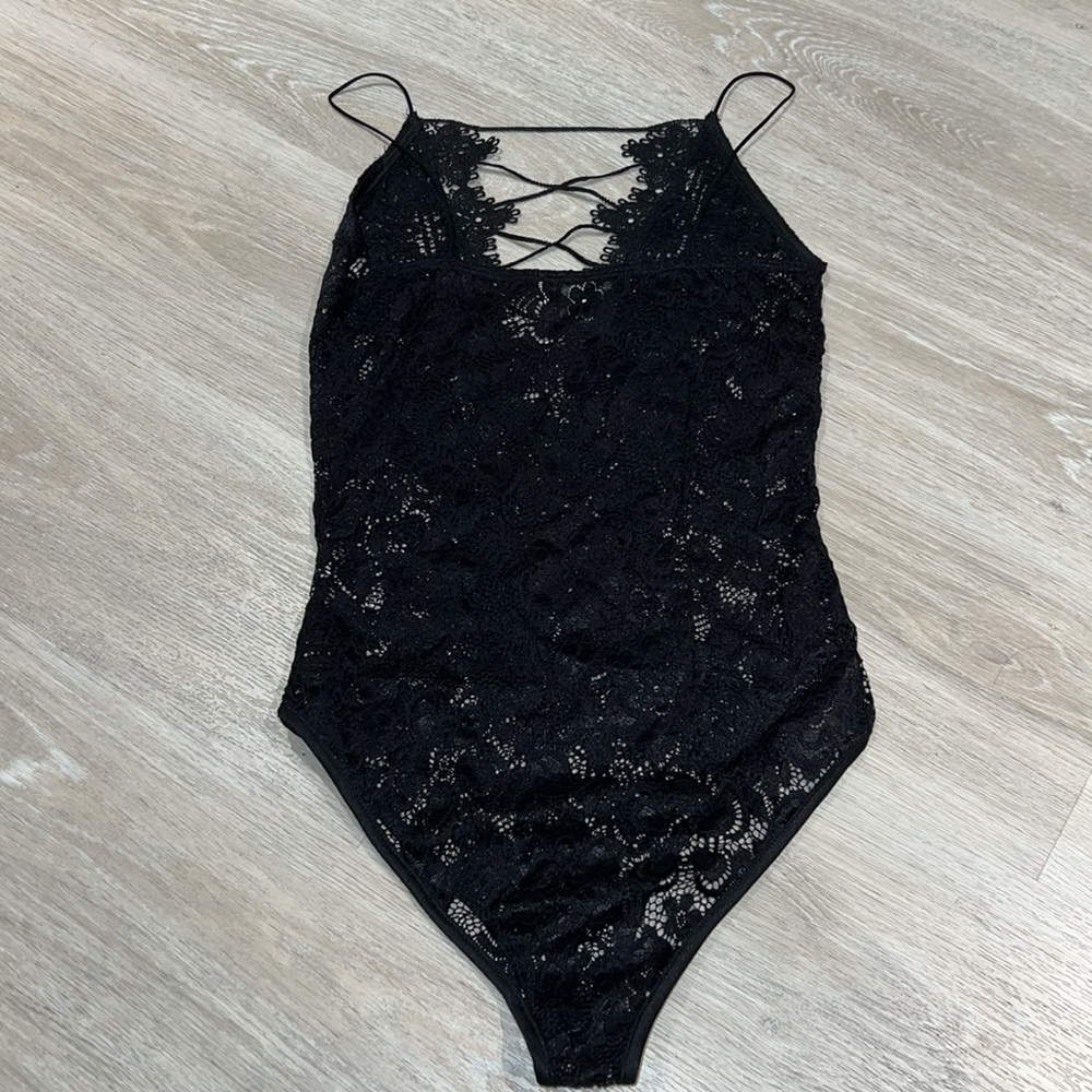 Lace Bodysuit - Picture 3 of 3